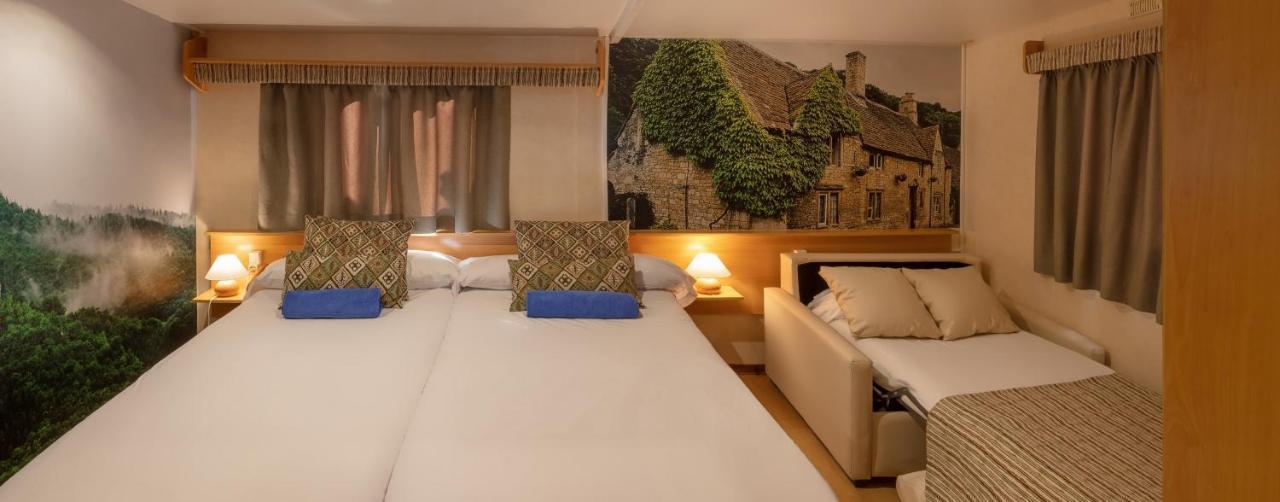 Resort Magic Robin Hood
